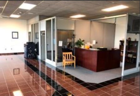 More Photos Of 3100 SW 9th Ave, Watertown Showroom For Lease