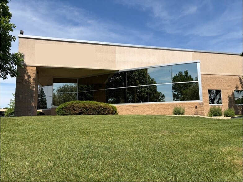 Primary Photo Of 20890 Kenbridge Ct, Lakeville Research And Development For Lease