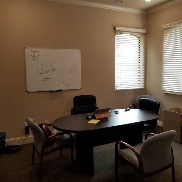 More Photos Of 1844 Snake River Rd, Katy Office Residential For Lease