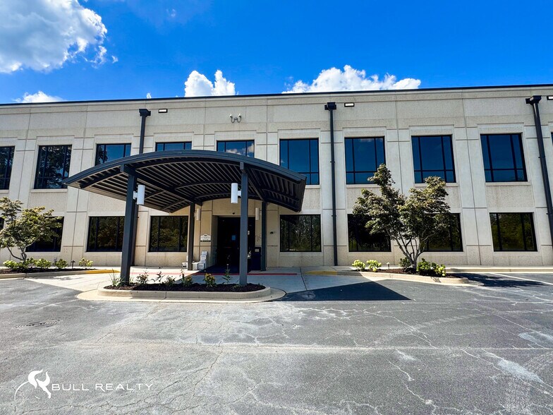 More Photos Of 34 Upper Riverdale Rd, Riverdale Medical For Lease