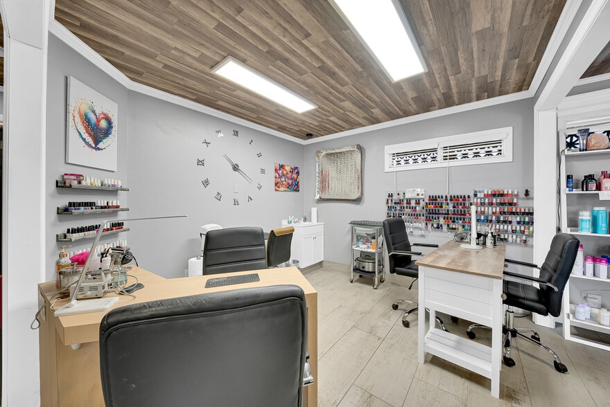 More Photos Of 2130 W Bay Dr, Largo Office For Sale