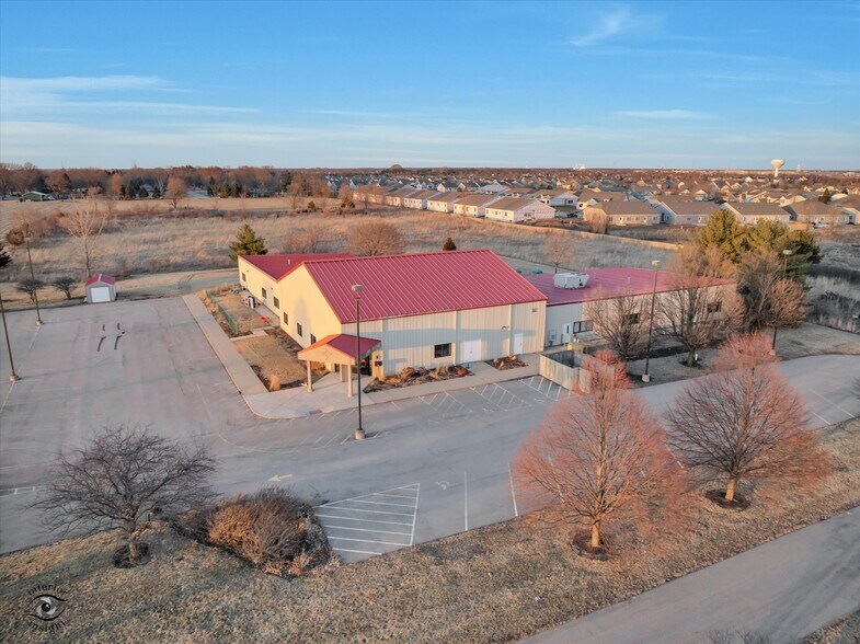 More Photos Of 7481 Mill rd, Yorkville Specialty For Sale