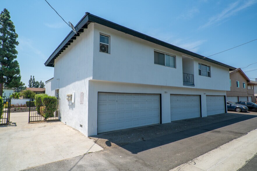 More Photos Of 9361 Cellini Ave, Garden Grove Apartments For Sale