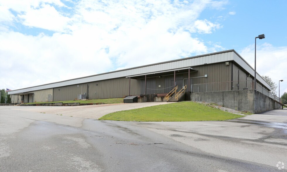 More Photos Of 4906 NW Research Dr, Huntsville Office For Lease