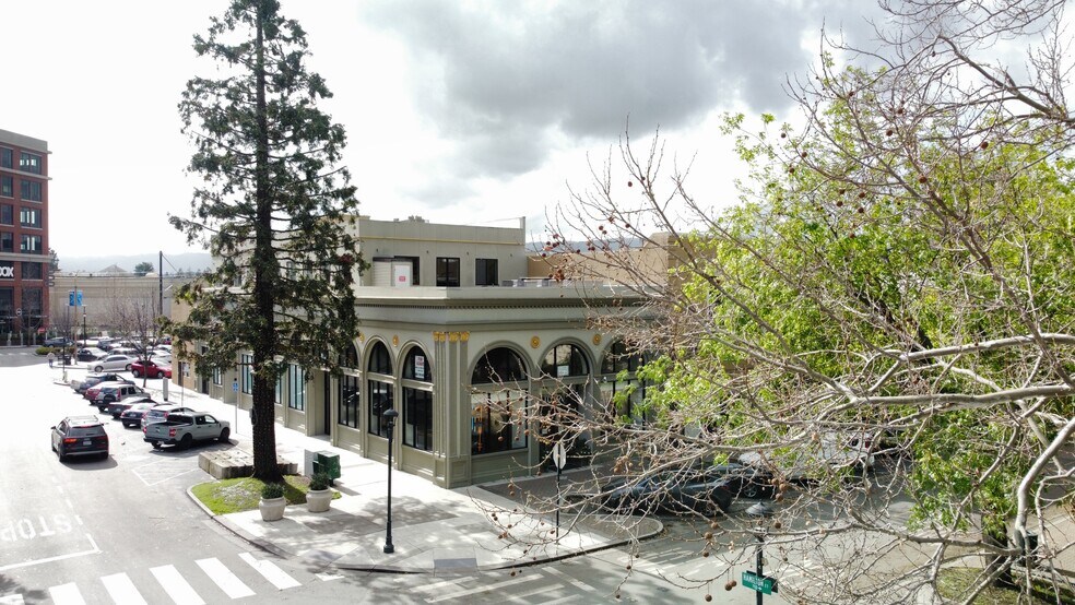 More Photos Of 810-816 Hamilton St, Redwood City General Retail For Sale