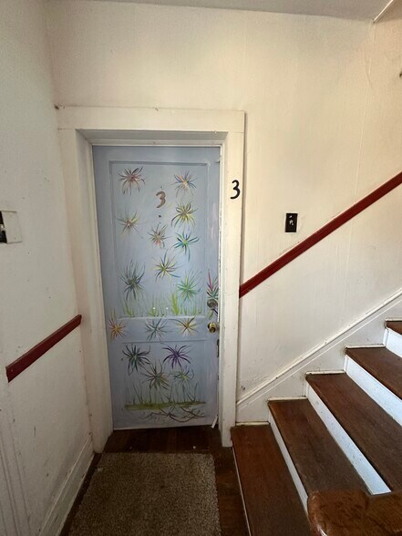 More Photos Of 579 Botetourt Rd, Fincastle Apartments For Sale