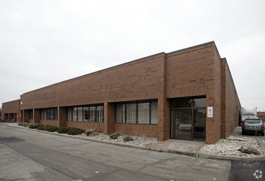 More Photos Of 150 Marycroft Ave, Vaughan Warehouse For Lease