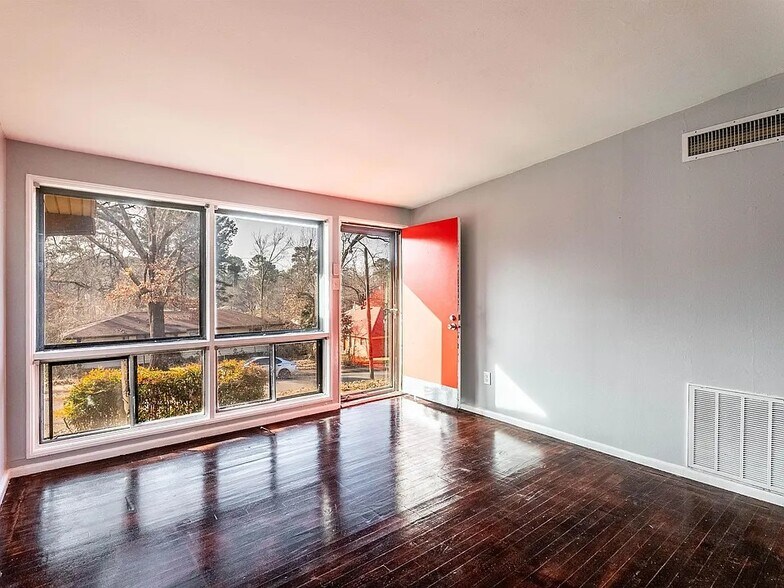 More Photos Of , North Little Rock Multifamily For Sale