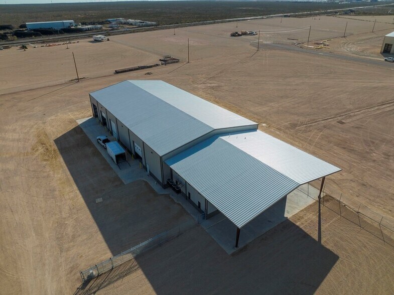 Primary Photo Of 14661 W I-20, Odessa Warehouse For Lease