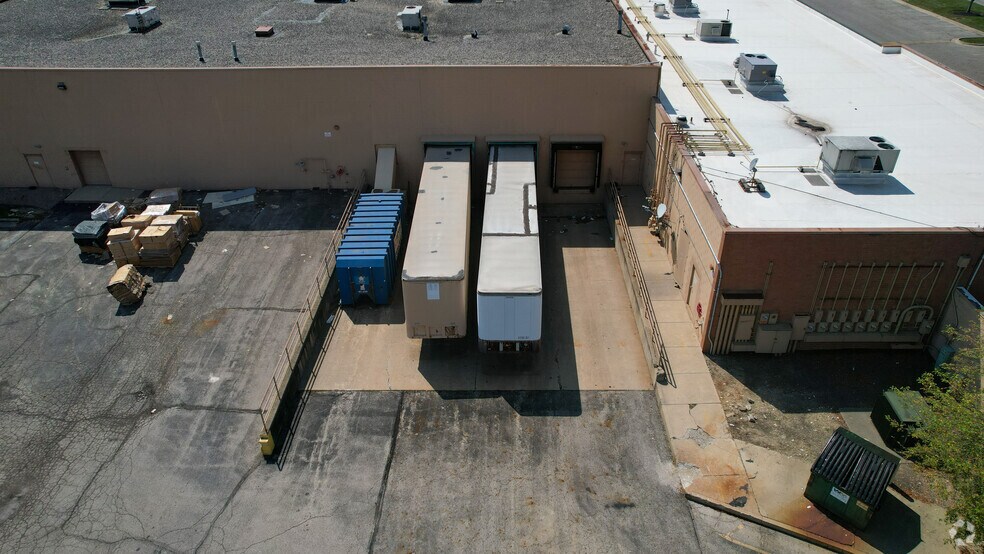 More Photos Of 2643-2725 Sawmill Place Blvd, Columbus Unknown For Lease