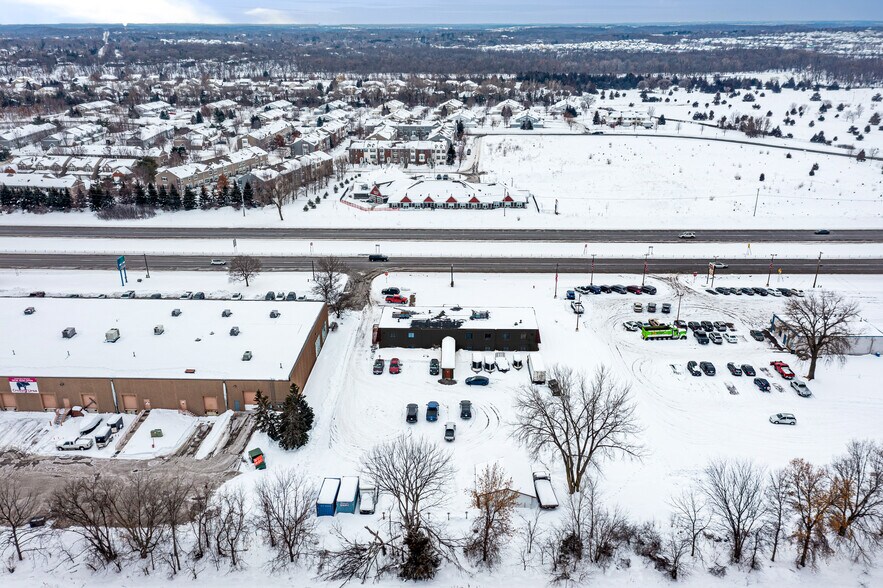 More Photos Of 6957 NW Highway 10, Anoka Office For Lease