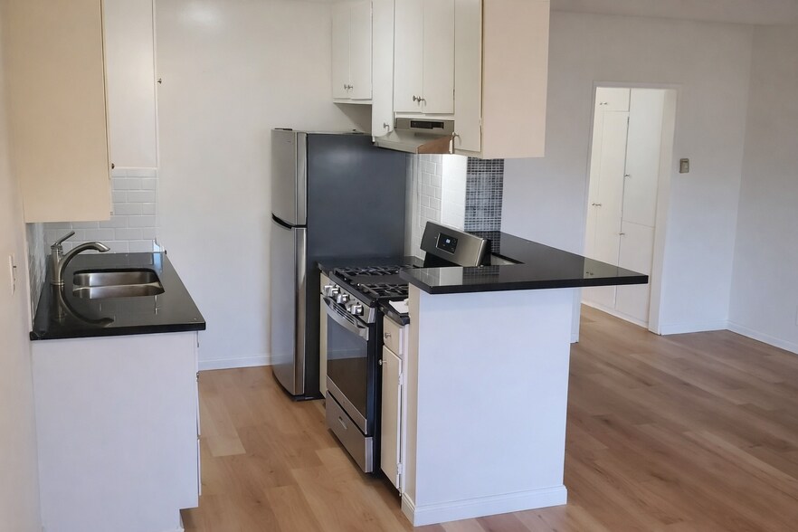 More Photos Of 12757 Caswell Ave, Los Angeles Apartments For Sale