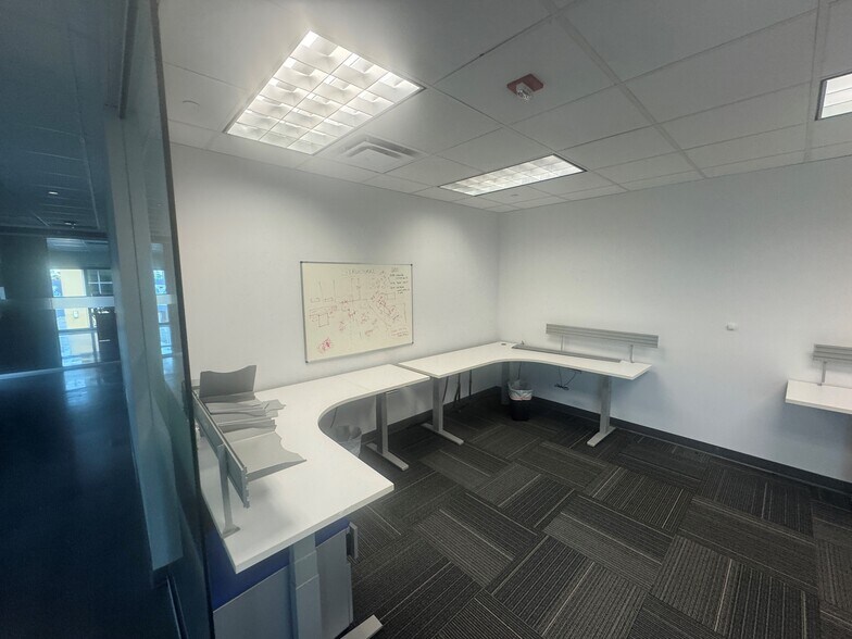 More Photos Of 1208 E Kennedy Blvd, Tampa Apartments For Lease
