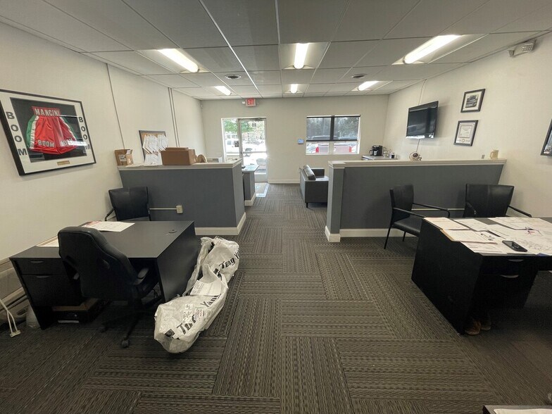 More Photos Of 23 Richard Rd, Wrightstown Warehouse For Sale