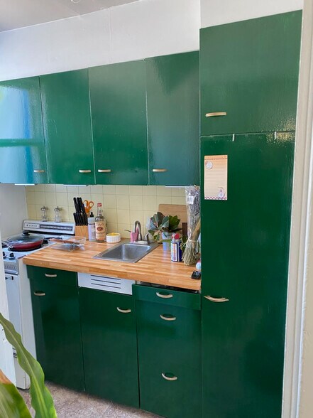 More Photos Of 1 Adams Ave, Evansville Multifamily For Sale