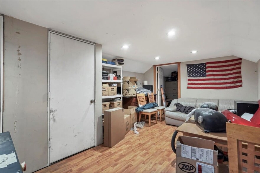 More Photos Of 3 Marlorville Rd, Wappingers Falls Auto Repair For Sale