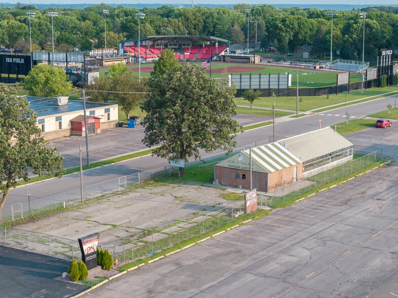 Primary Photo Of 619 Hope St, Mankato Land For Sale