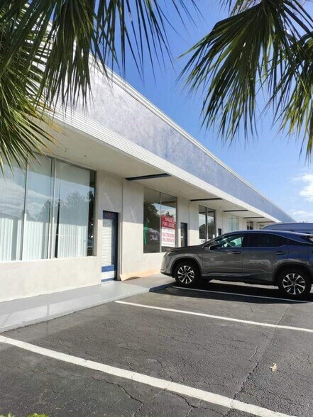 More Photos Of 4509 S Hopkins Ave, Titusville Unknown For Lease