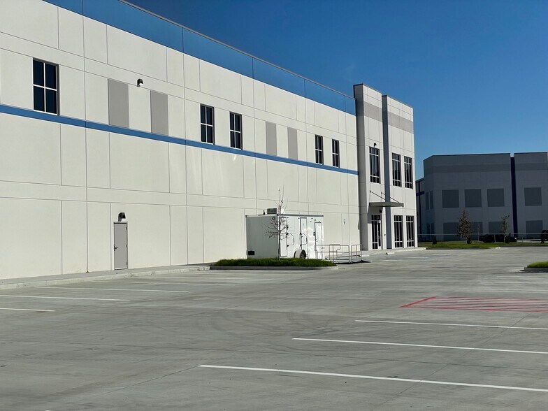 More Photos Of 931 Riverport Pky, Hardeeville Industrial For Lease