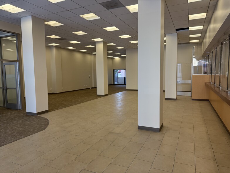 More Photos Of 525-535 S Myrtle Ave, Monrovia Storefront Retail Office For Lease