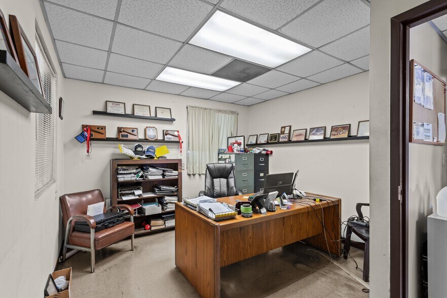 More Photos Of 6425 Glenwood Ave, Raleigh Auto Repair For Sale