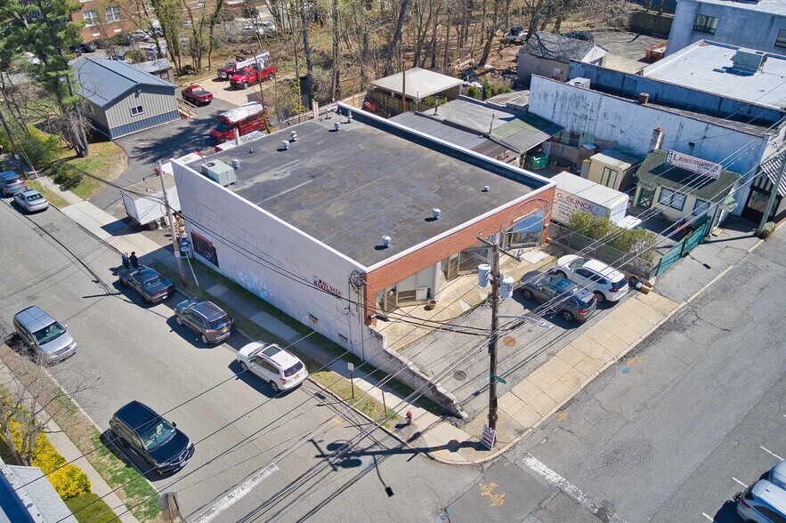 Primary Photo Of 22-26 Railroad Ave, Glen Head Freestanding For Sale