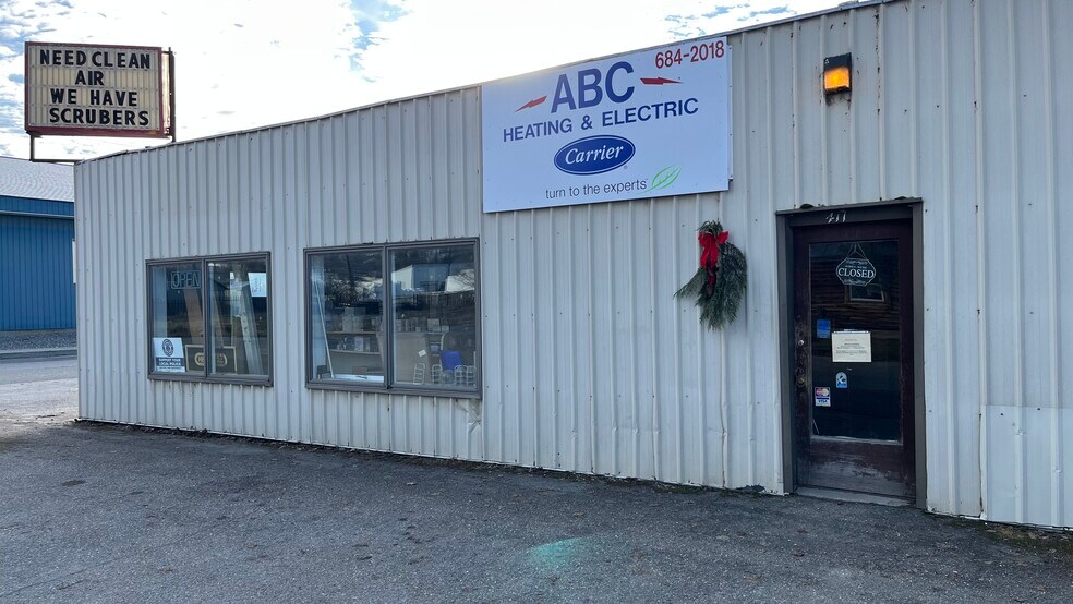 More Photos Of 411 W 2nd Ave, Colville Specialty For Sale