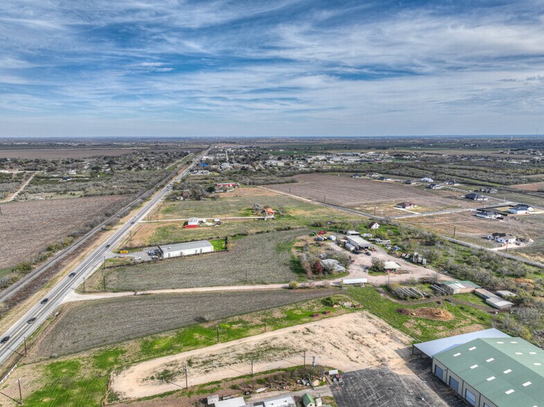 More Photos Of 931 W FM 78, Marion Land For Sale