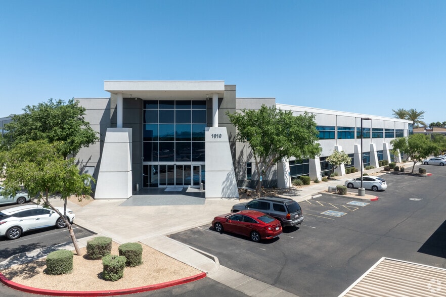 Primary Photo Of 1910 S Stapley Dr, Mesa Medical For Lease