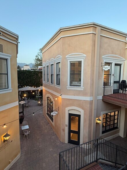More Photos Of 1221-1233 State St, Santa Barbara Unknown For Lease