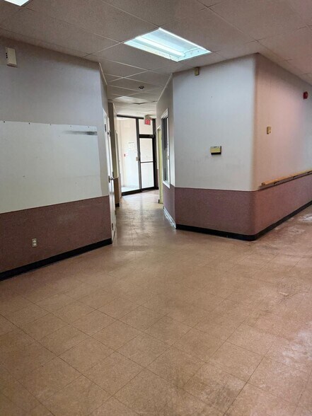 More Photos Of 20962 Dalton Rd, Georgina Unknown For Lease