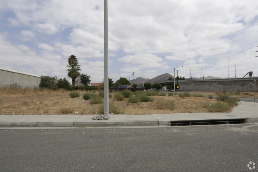 More Photos Of 1168 Stacy Ct, Riverside Land For Sale