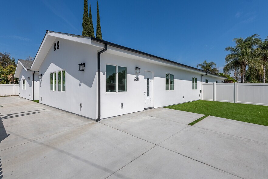 More Photos Of 8004 Shirley Ave, Reseda Multifamily For Sale