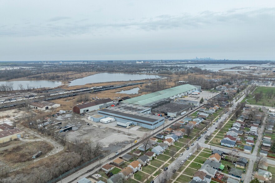 More Photos Of 141 141st St, Hammond Warehouse For Lease