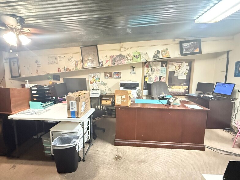 More Photos Of 2216 Gulf Fwy, La Marque Restaurant For Sale