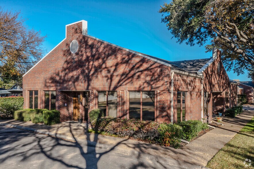 More Photos Of 1001 Hampshire Ln, Richardson Office For Sale