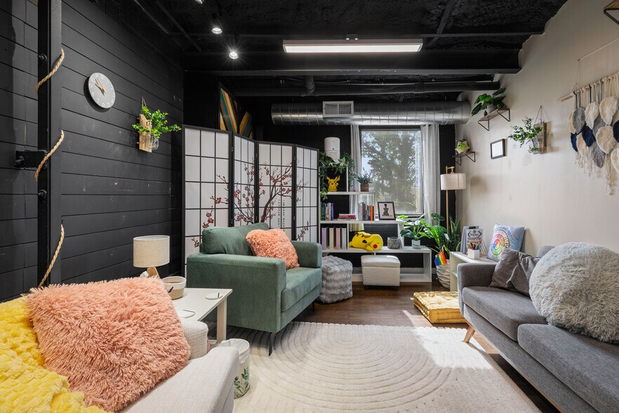 More Photos Of 2614 W Cary St, Richmond Freestanding For Sale