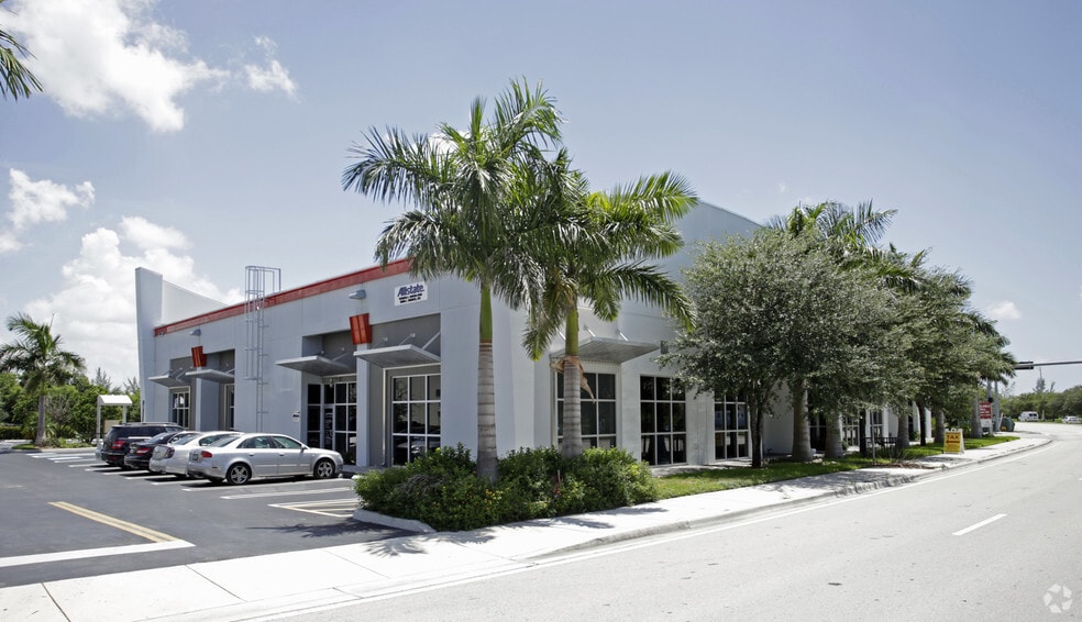 More Photos Of 1701 NW 112th Ave, Miami Storefront Retail Office For Lease