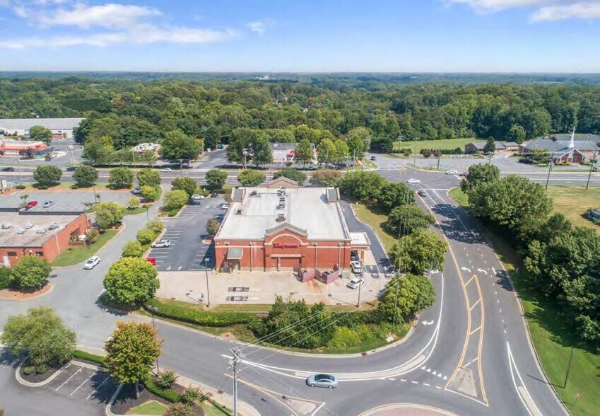 More Photos Of 1485 River Ridge Dr, Clemmons Drugstore For Sale
