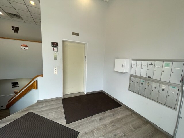 More Photos Of 78 Todt Hill Rd, Staten Island Medical For Lease