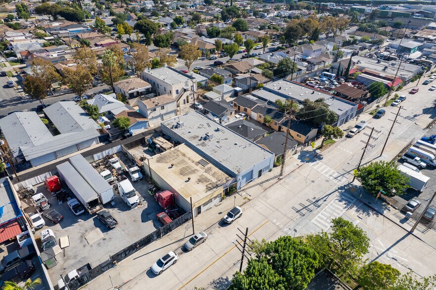 More Photos Of 1412 S Gerhart Ave, Commerce Warehouse For Sale