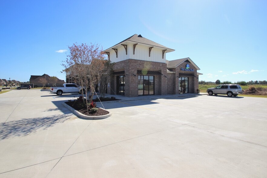 More Photos Of 100 Sabal Palms Row, Youngsville Office For Lease