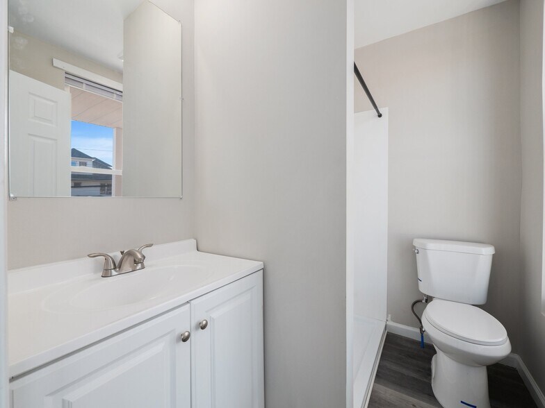 More Photos Of 1515 Vine St, Scranton Apartments For Sale