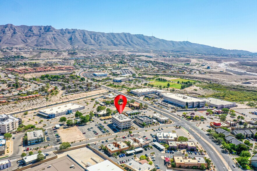 More Photos Of Sundland Park & Mesa Hills Dr., El Paso Office For Lease