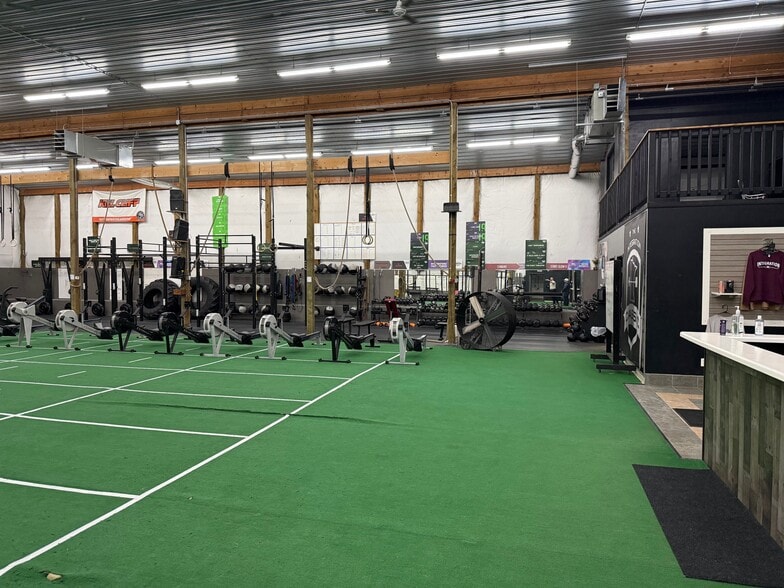 More Photos Of 208 3rd St N, Waite Park Freestanding For Sale