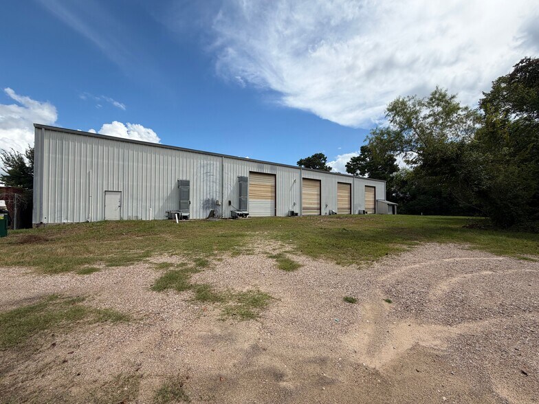 More Photos Of 14615 FM-2920, Tomball Freestanding For Sale