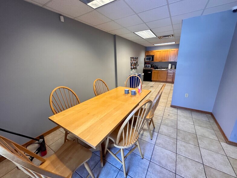 More Photos Of 8150 Excelsior Dr, Madison Office For Sale