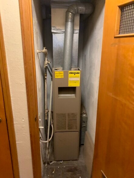 More Photos Of 2521 Noble Rd, Cleveland Heights Apartments For Sale