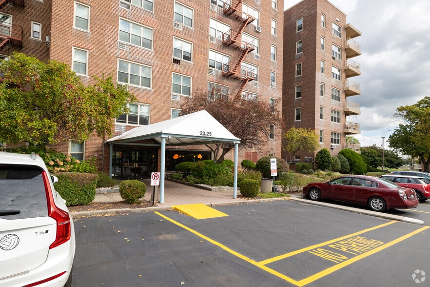 More Photos Of 2325 Bell Blvd, Flushing Apartments For Sale