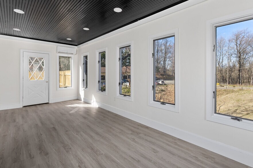 More Photos Of 1060 US Highway 206, Bordentown Medical For Sale